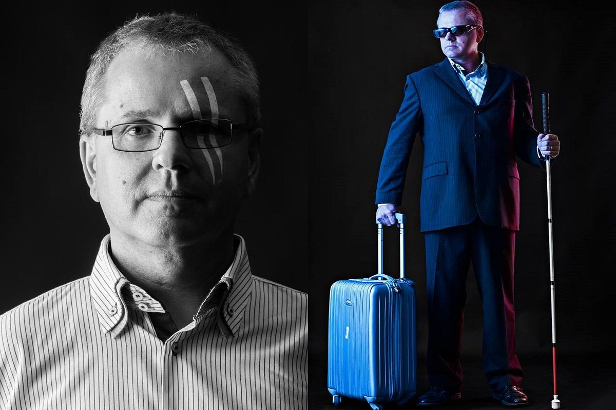 Portrait de Philippe CHAUTARD à droite Philippe avec sa valise et sa canne blanche 58df9