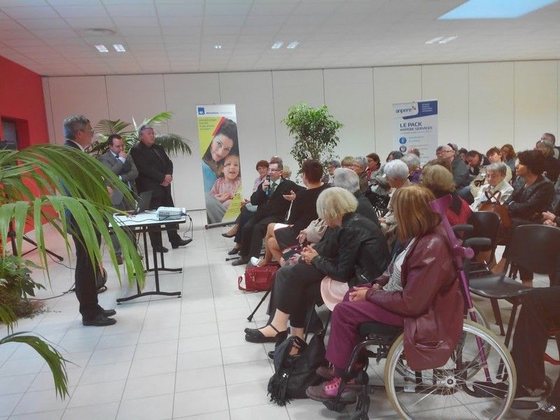 Reunion a macon sur le vieillissement et le handicap