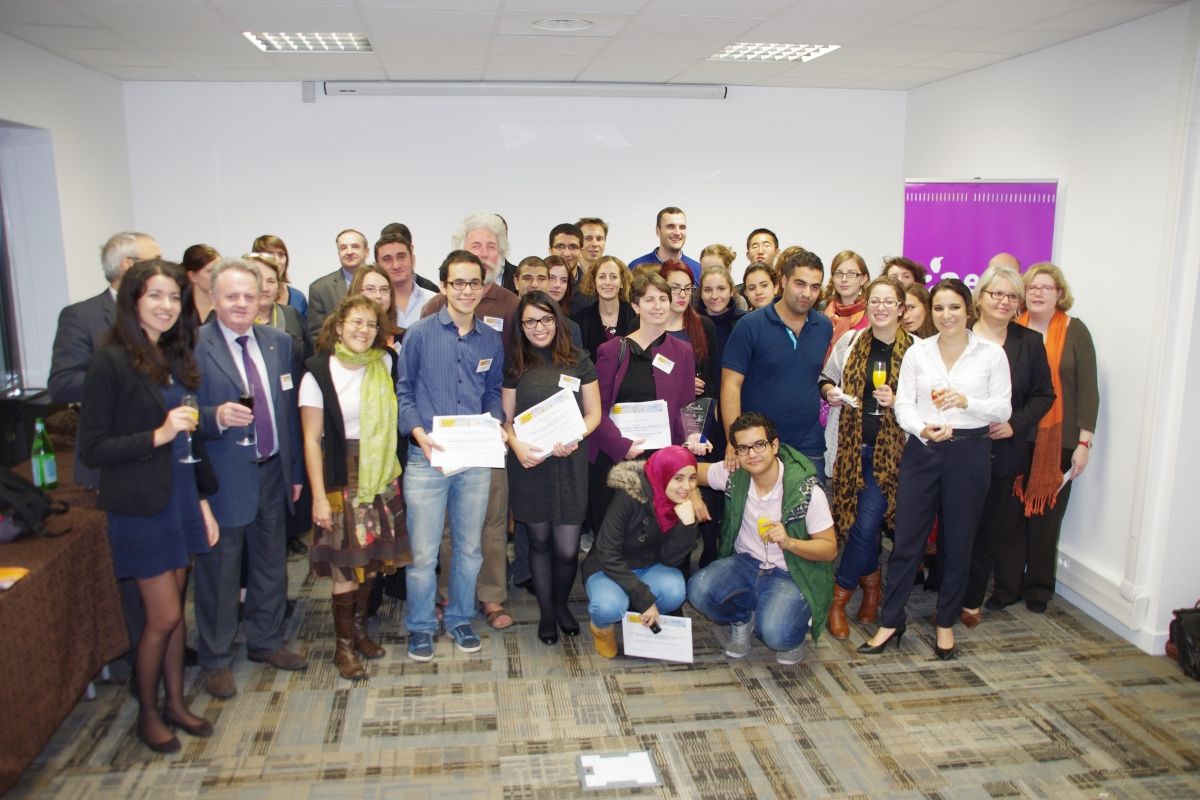 Week-end ERDF Handi-Coup Pouce du 23 au 25 novembre ici quelques uns des participants après la remise des prix
