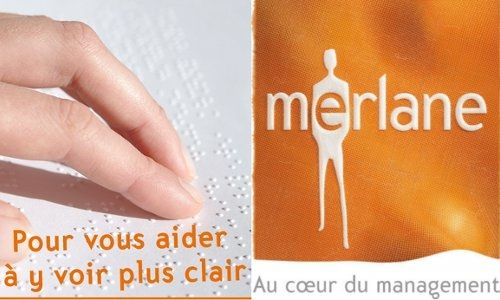 merlane specialiste en formation et conseil en management et ressources humaines. A droite un main lisant du braille sur lequel il est écrit pour vous aider a y voir plus clair a gauche le logo orange de l'entreprise Merlane