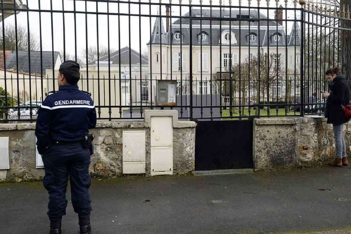 La Maison de retraite Le chateau de Louche en Seine et Marne lieu de l agression par les trois jeune fille