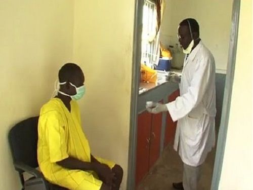 Des soins dans des prisons africaines contres des maladies infectieuses : ebola vih ou tubercoluse