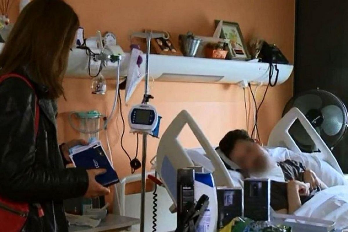 Vincent lambert dans sa chambre du chu de Reims le 8 septembre 2015 2183e