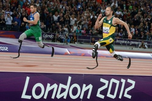 Oscar Pistorius -face a Alan-Oliveira final 200 M