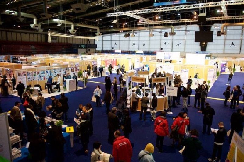 Forum pour l emploi a Paris en 2014 dans le cadre de la SEPH organise par l_ADAPT