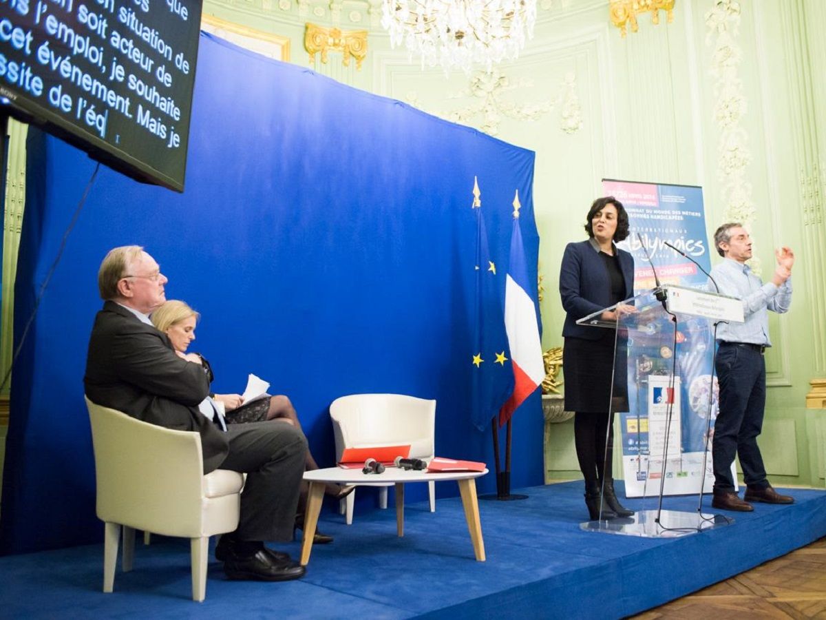 Myriam EL KHOMRI ministre du Travail lancement officiellement la 9e Internationaux Abilympics qui auront lieu le 25 et 26 mars 2016