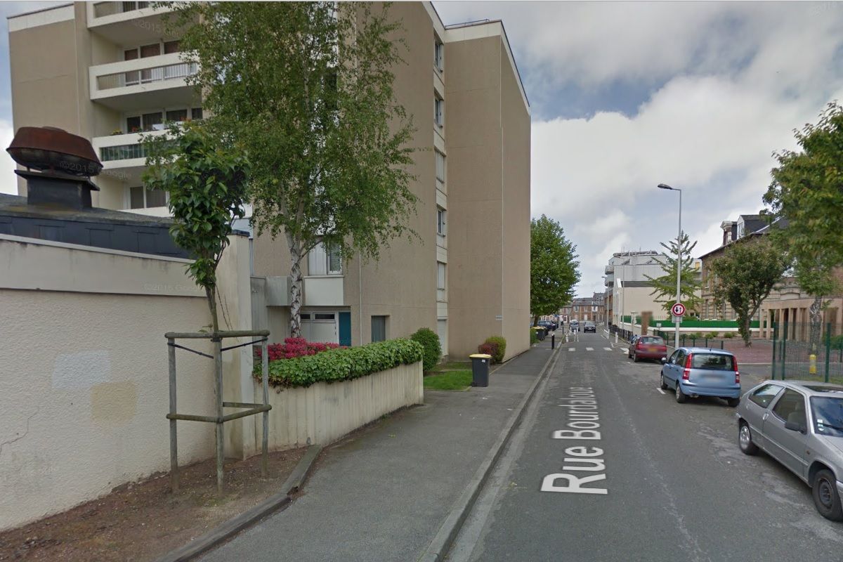 La Rue Bourdaloue dans le quartier Massillon au Havre lieux de residence de la victime