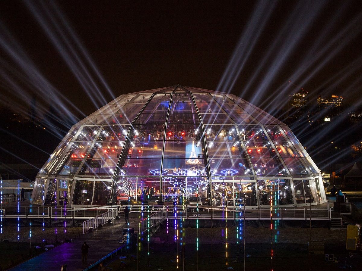 Plateau du_Telethon_2015_au_coeur_de_l_hippodrome_de_Longchamp