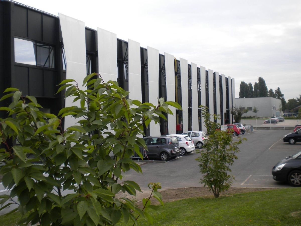 Facade de l ESAT Toulouse Lautrec en Seine Saint Denis