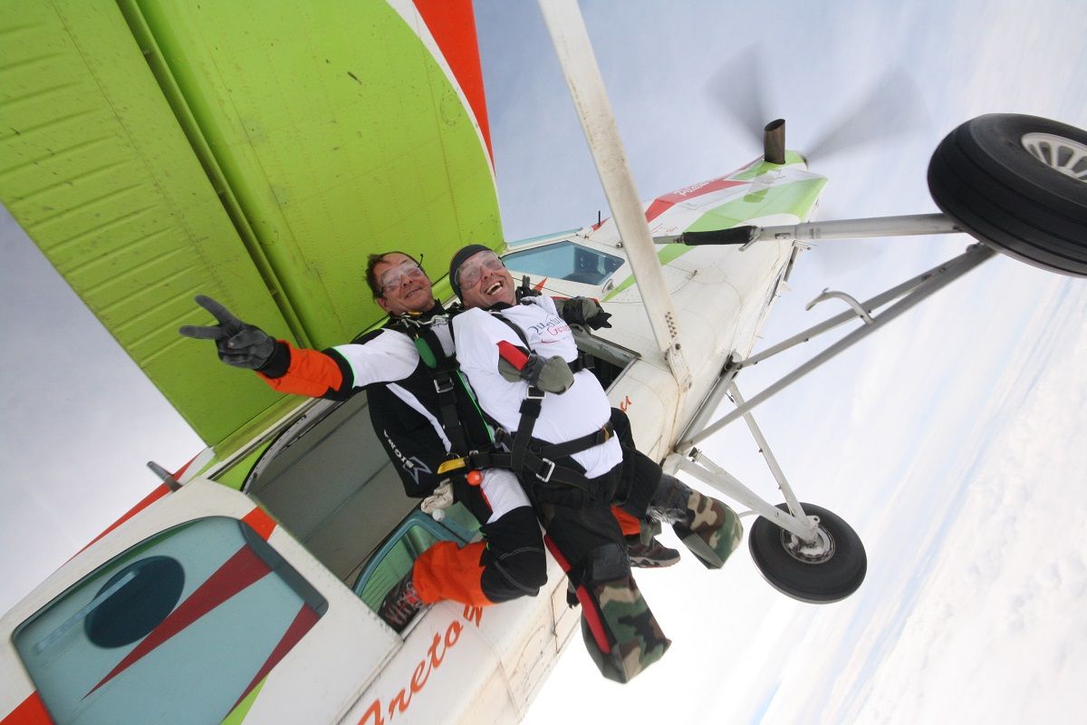 Philippe CROIZON saut en parachute pour la prévention des maladies cardiaques