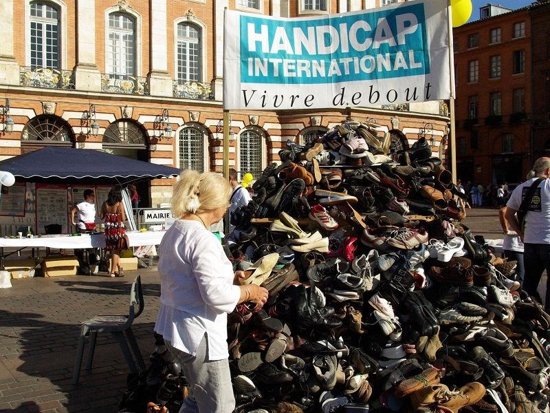 Pyramides des chaussures place du capitole