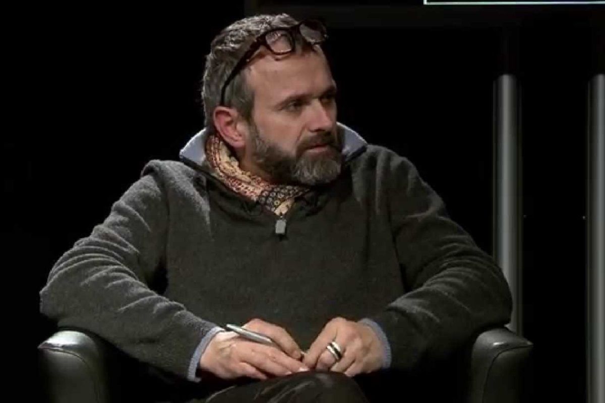 le Pr. Frank BELLIVIER, désigné par la Ministre des Solidarité et de la Santé délégué ministérielle à la santé mentale et à la psychiatrie 411e8