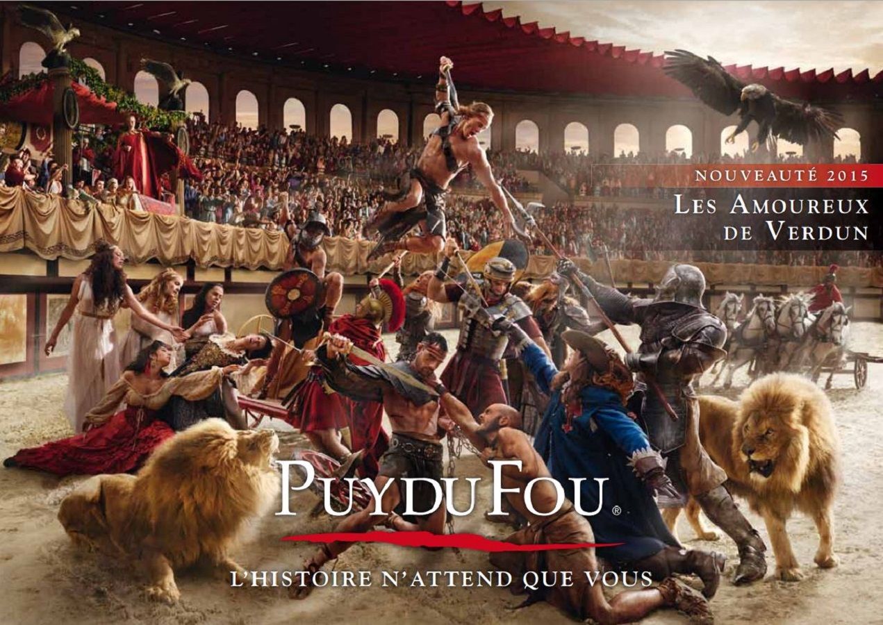 Affiche de la brochure du Puy du Fou et nouveaute en 2015