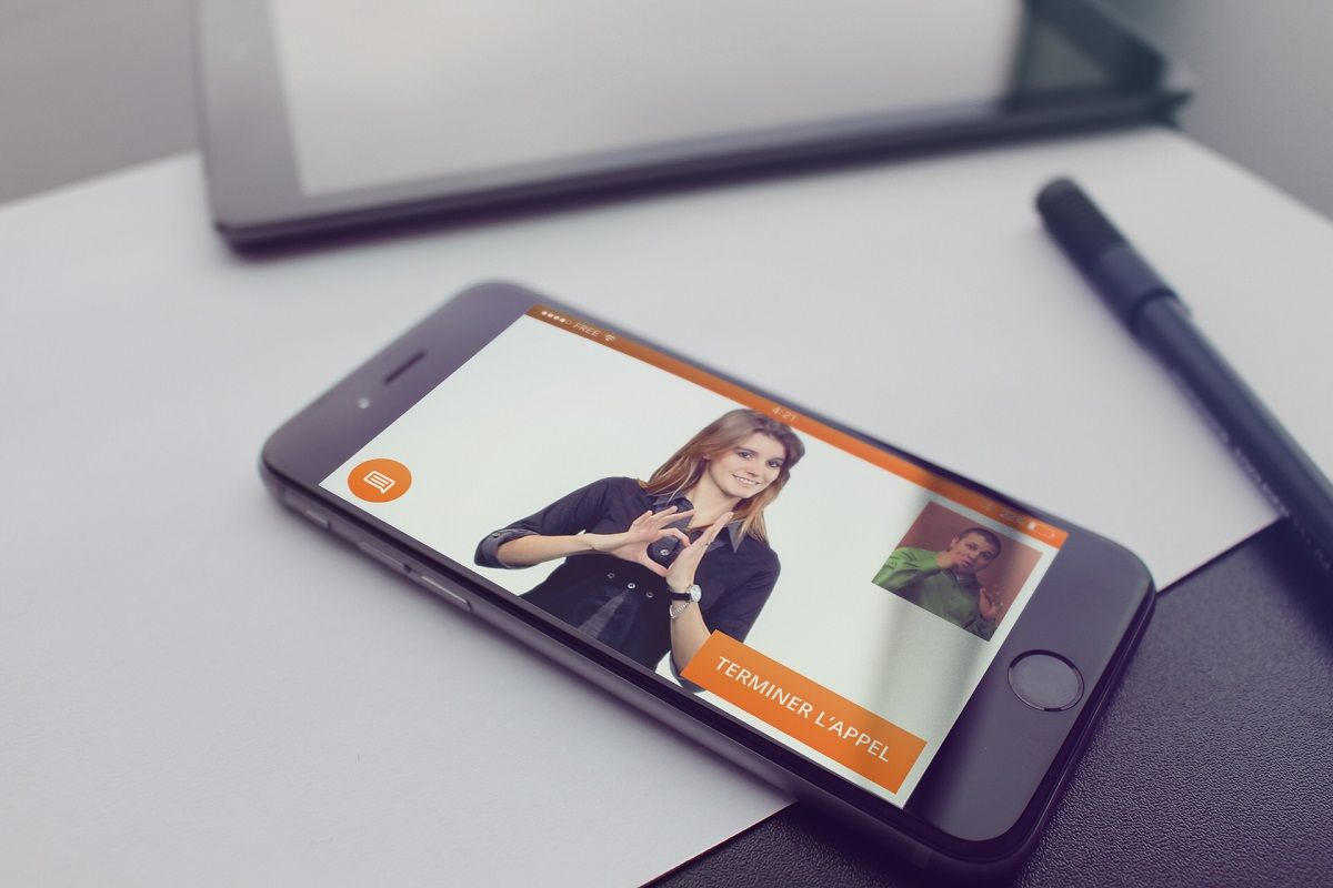DEAFILine qui permet aux sourds ou ou malentendants de contacter leur service client fonctionnant uniquement sur androïde