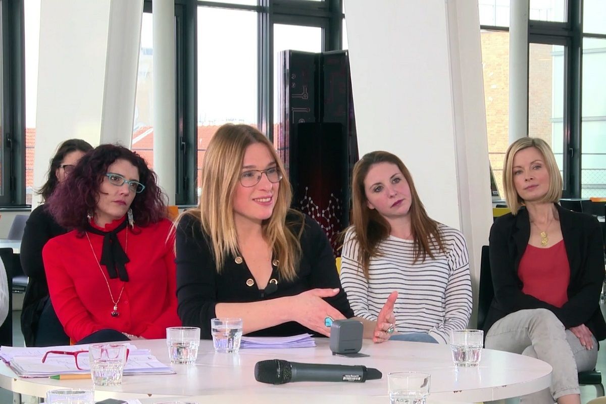 Sophie ROBERT realisatrice d un documentaire Enfants autistes bienvenus a l ecole