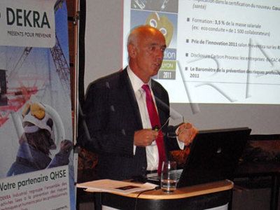 Bruno Labarre lors de la conf&eacute;rence de presse du 6 octobre 2011 lors du Barom&egrave;tre Europ&eacute;en de la pr&eacute;vention des risques professionnels &copy;DARKA