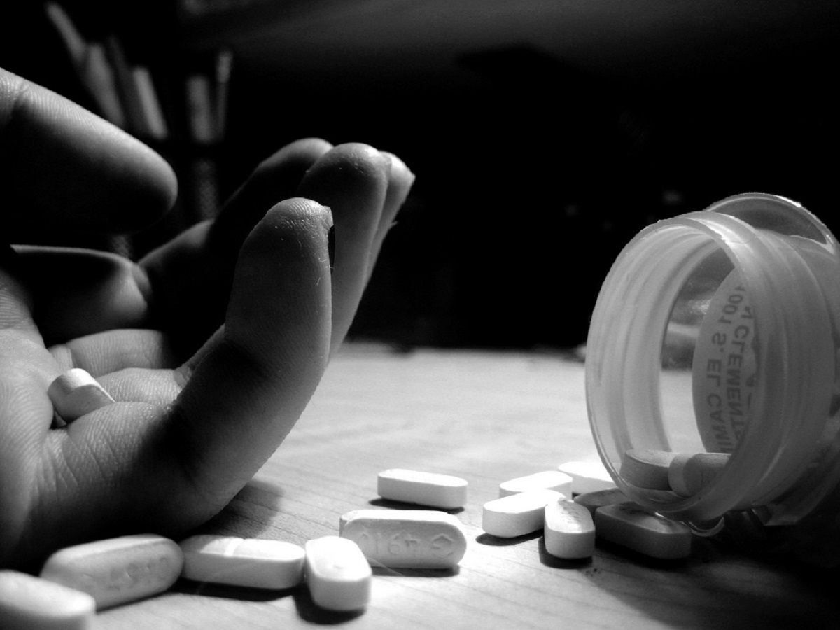Une tentatice de suicide avec des medicaments
